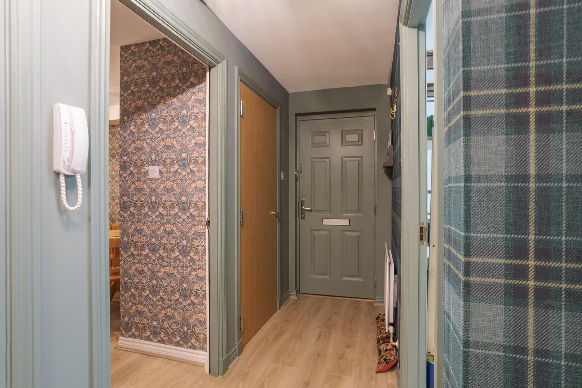 Luxurious Scottish Apartment Пърт Екстериор снимка